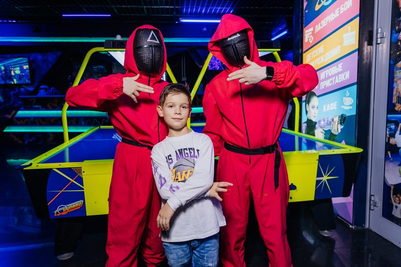 Квест Игра в кальмара в LaserLand