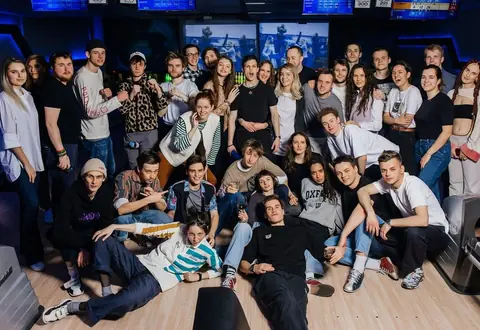 Корпоратив в боулинге LaserLand