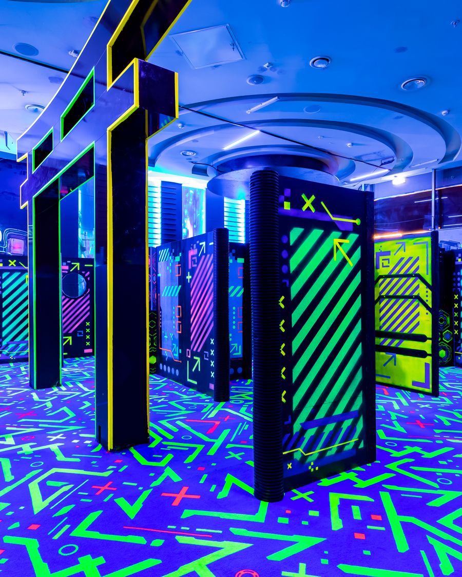 Кибер город АНУМЕН — лазертаг арена, LaserLand Каширский