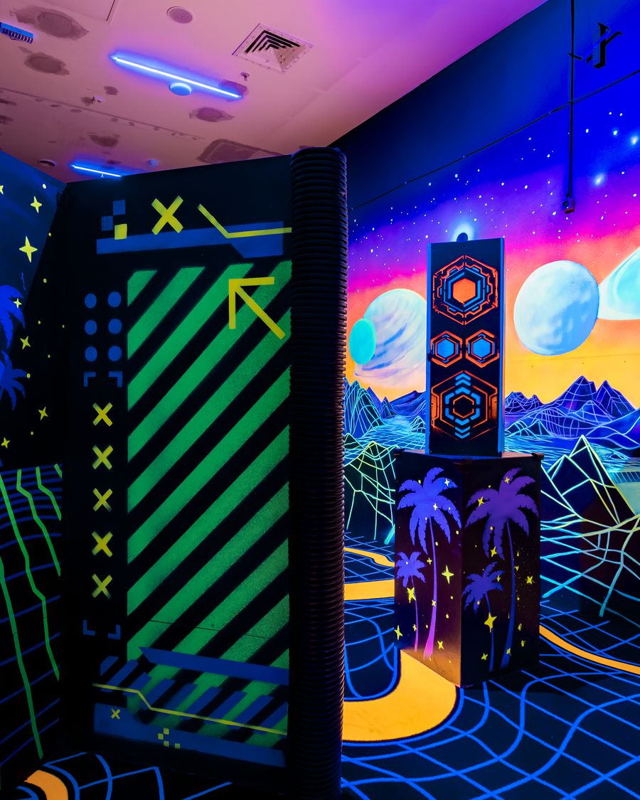 Виртуальный мир ВЕЙВИ — лазертаг арена, LaserLand Каширский