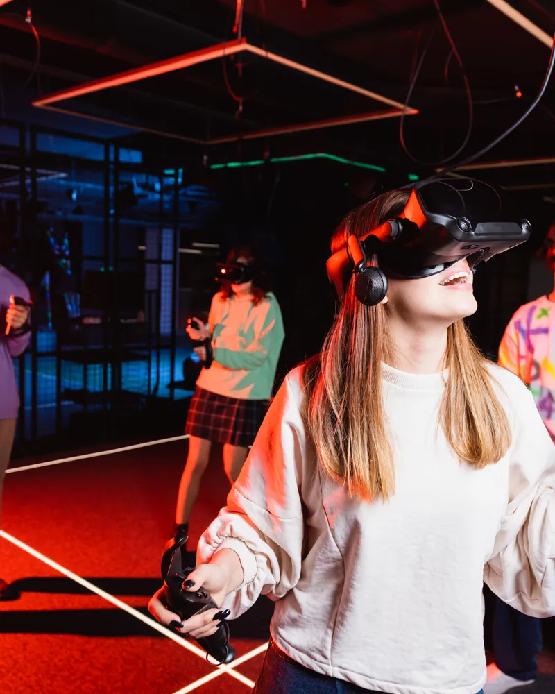 Игроки на VR-арене LaserLand — фото 3