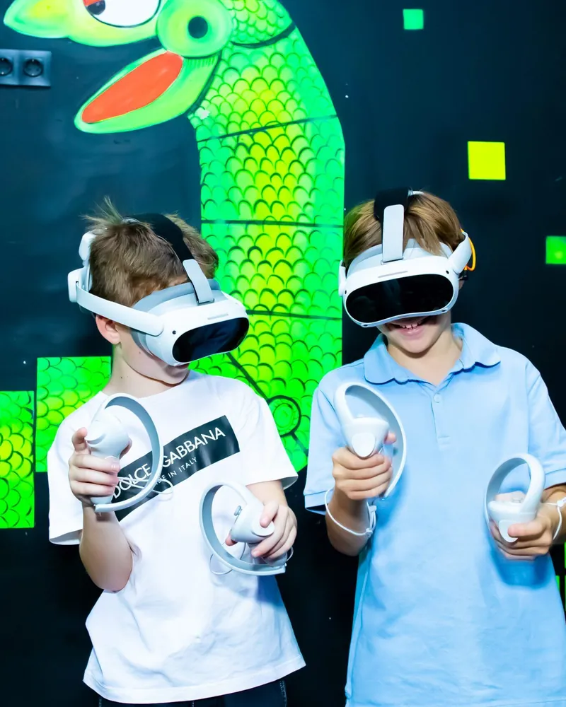 Игроки на VR-арене LaserLand — фото 7